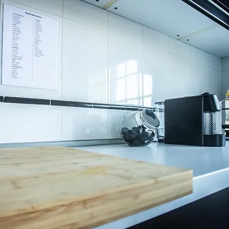 Casa Con Piscina A Orilla Del Rio Mino