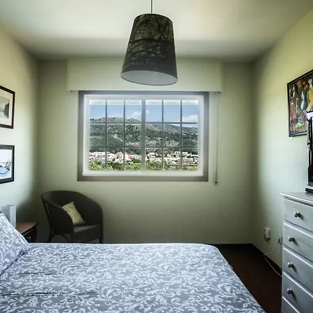 Casa Con Piscina A Orilla Del Rio Mino 펜션