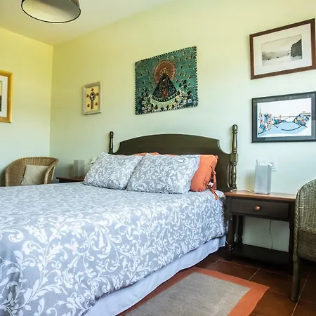 Casa Con Piscina A Orilla Del Rio Mino Tomiño