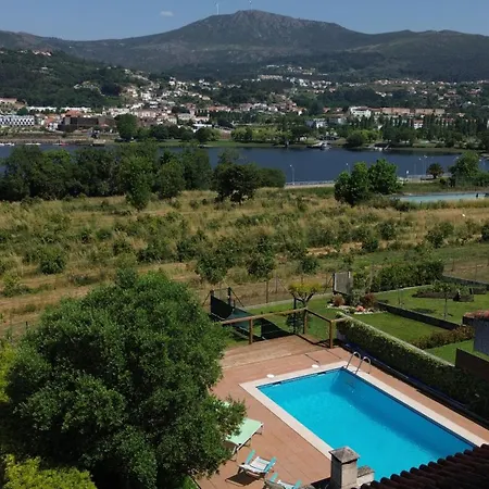 Casa Con Piscina A Orilla Del Rio Mino *