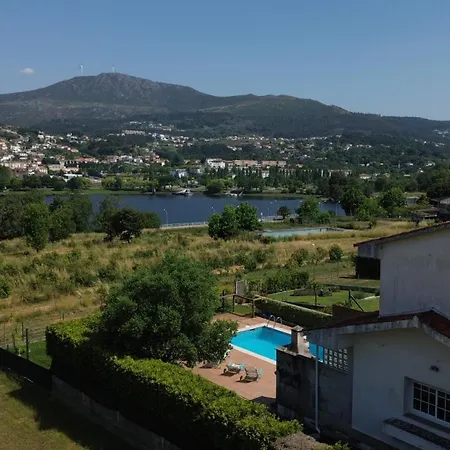 Casa Con Piscina A Orilla Del Rio Mino *