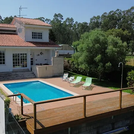Casa Con Piscina A Orilla Del Rio Mino * Tomino