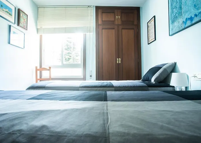 別荘 Casa Con Piscina A Orilla Del Rio Mino Tomiño