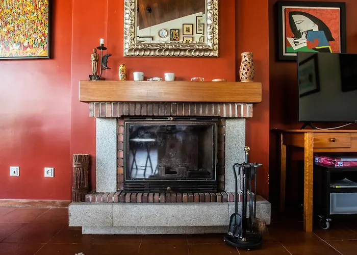 Casa Con Piscina A Orilla Del Rio Mino * Tomiño