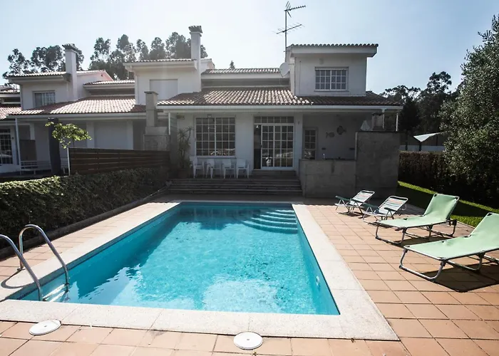 Casa Con Piscina A Orilla Del Rio Mino 別荘 *